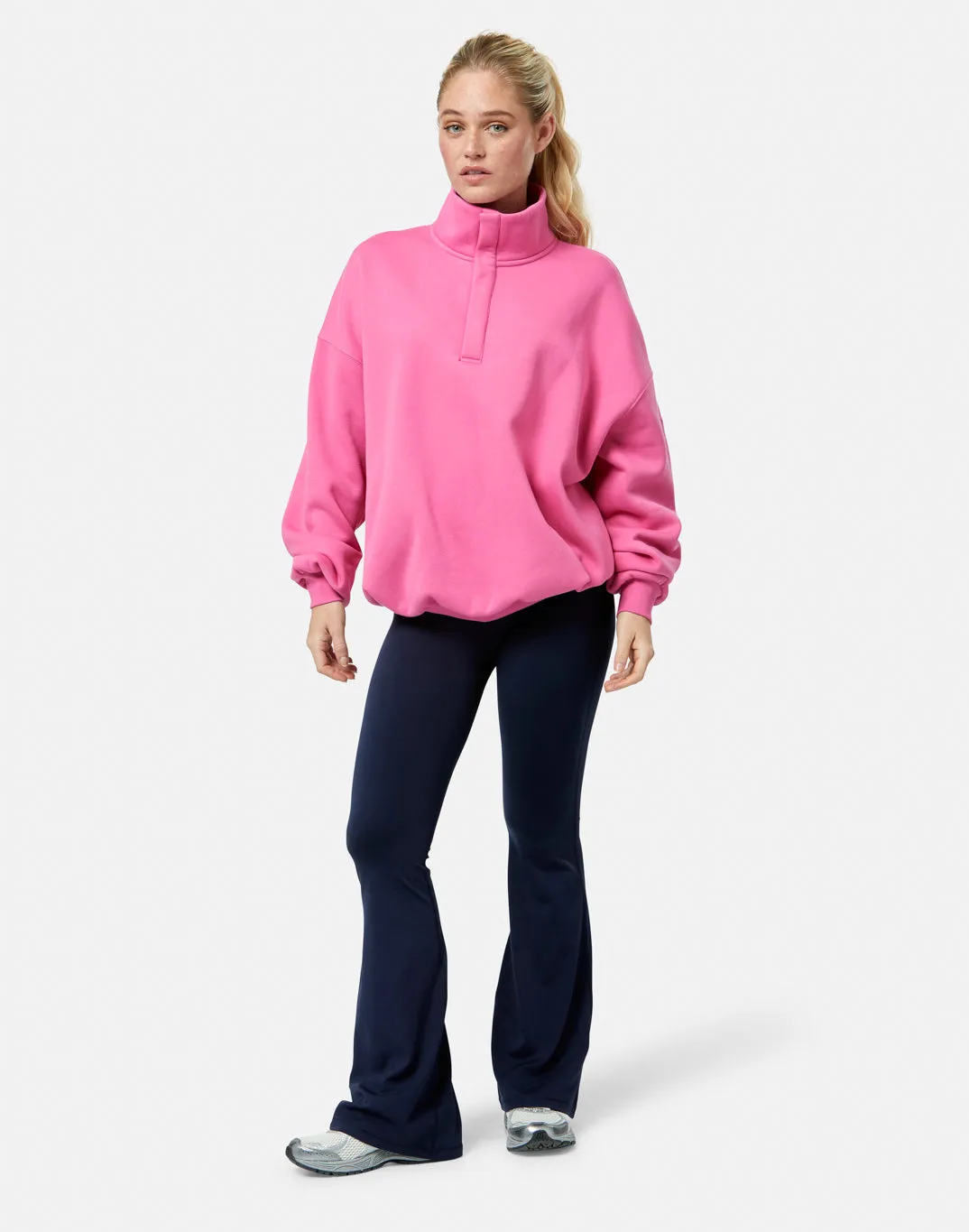 Cozy Top Comfy Outfit Snap Collar Sierra Sweatshirt in Sangria Sunset