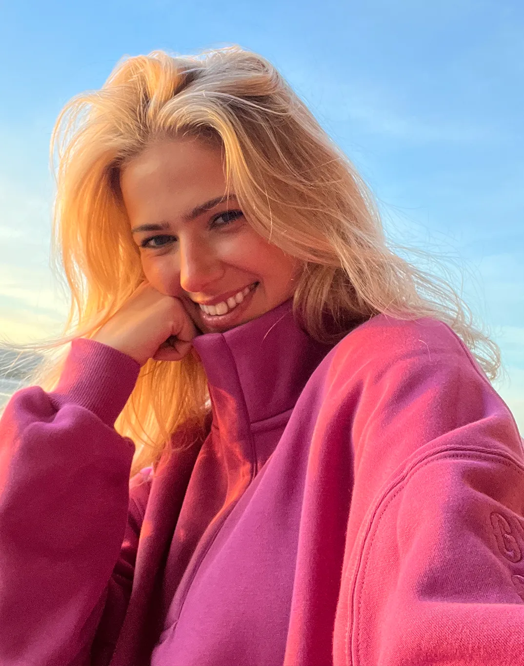 Snap Collar Sierra Sweatshirt in Sangria Sunset product fair trade appropriate for work