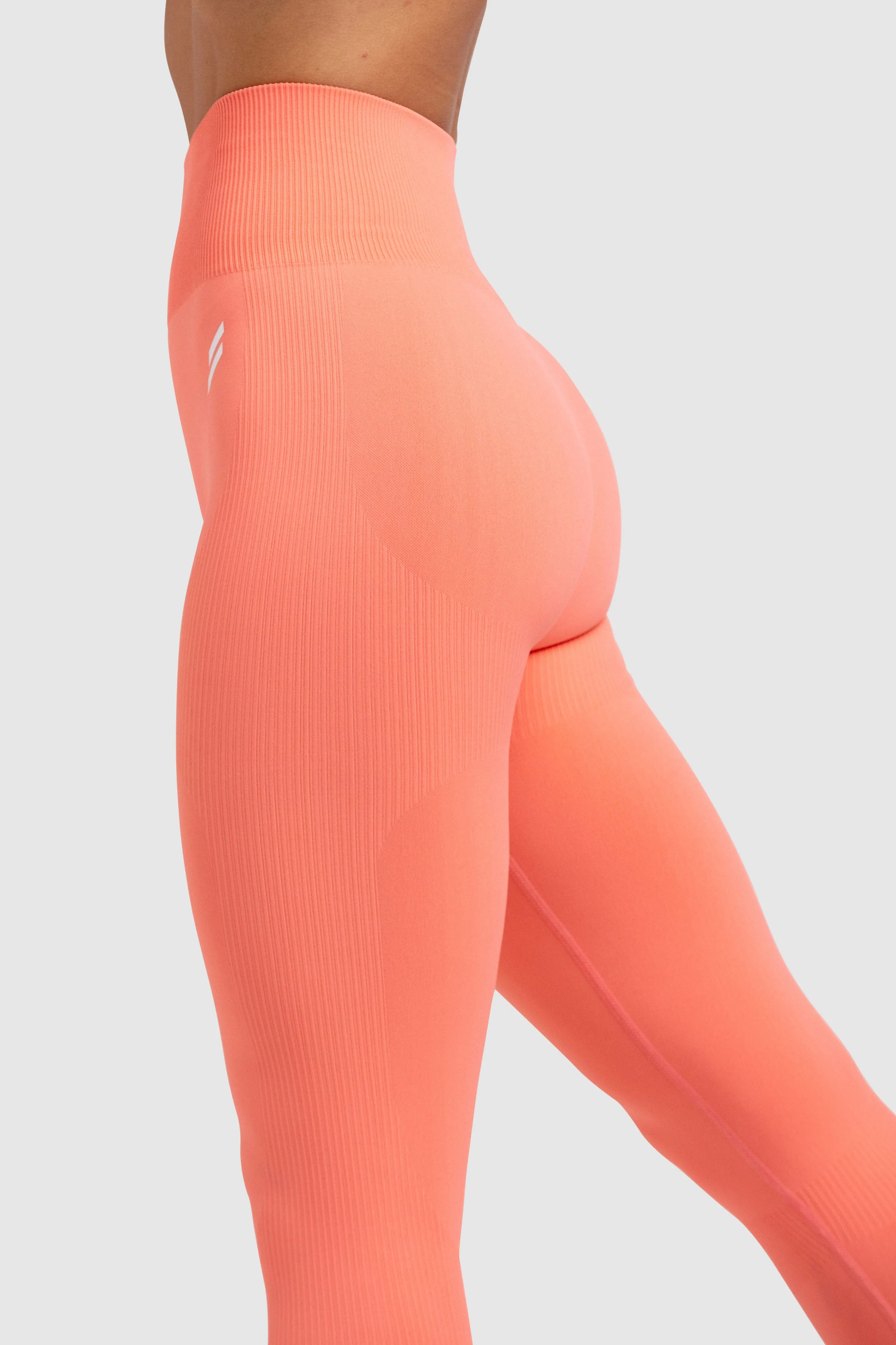Impact Solid Leggings - Peach Motion Support