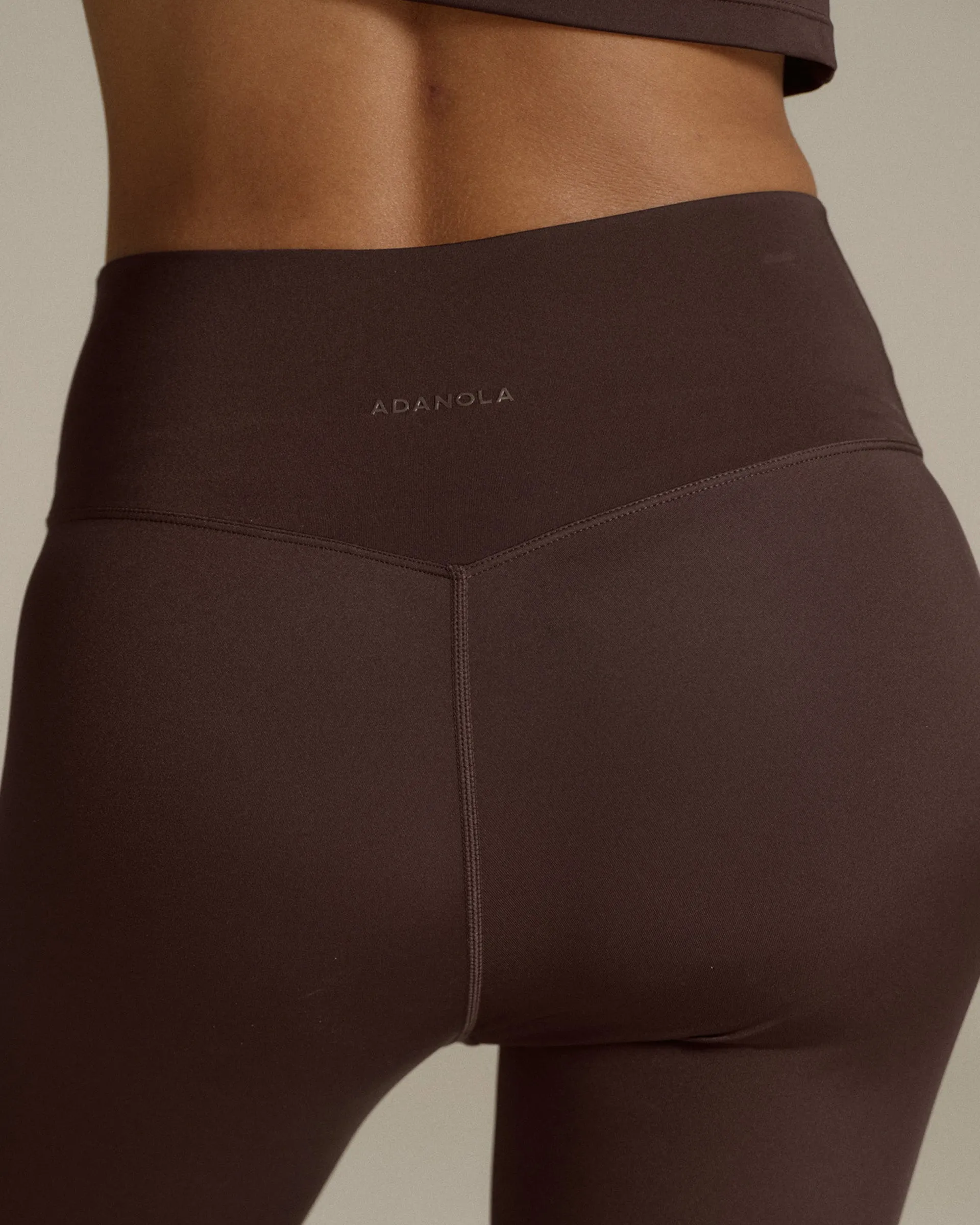 Ultimate Gloss Leggings - Chocolate Brown Soft and Chic