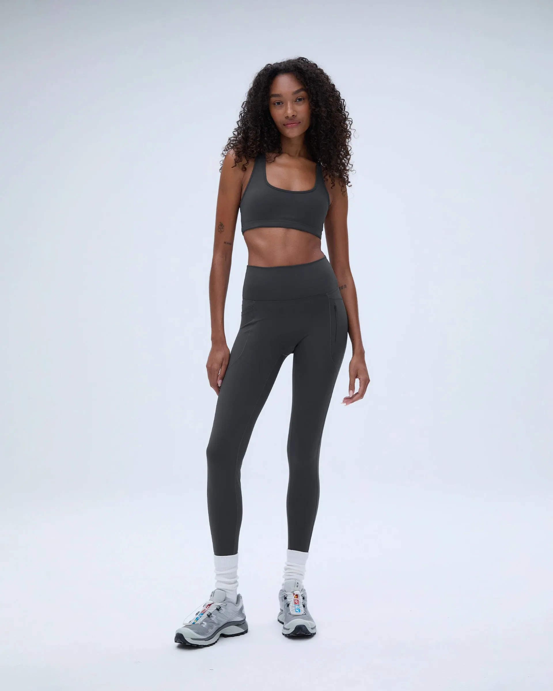 Chic and Stylish Ultimate Seam Detail Zip Pocket Leggings - Graphite Grey