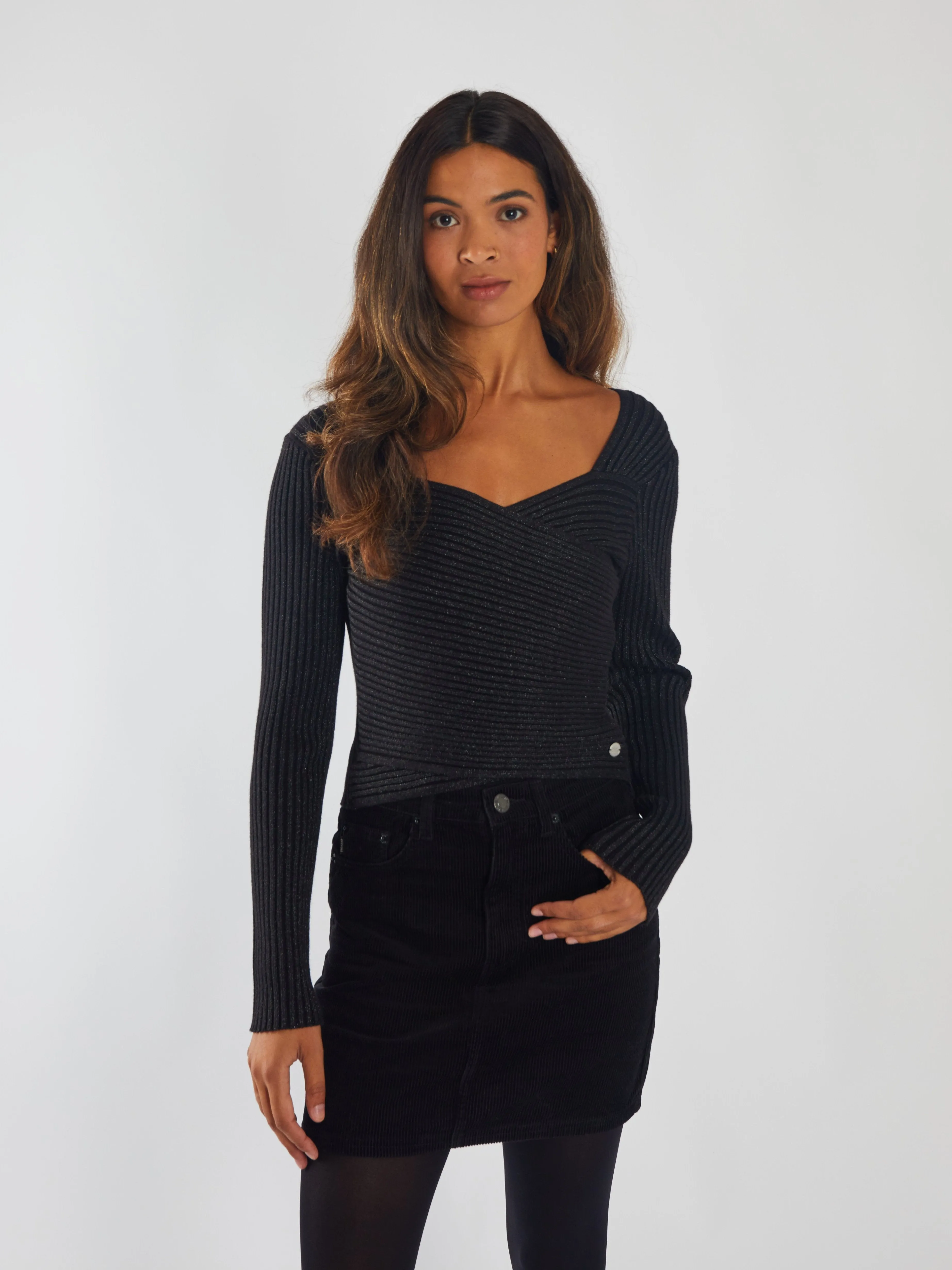 Seasonal Fashion Travel Proof Mariska Top Black Shimmer