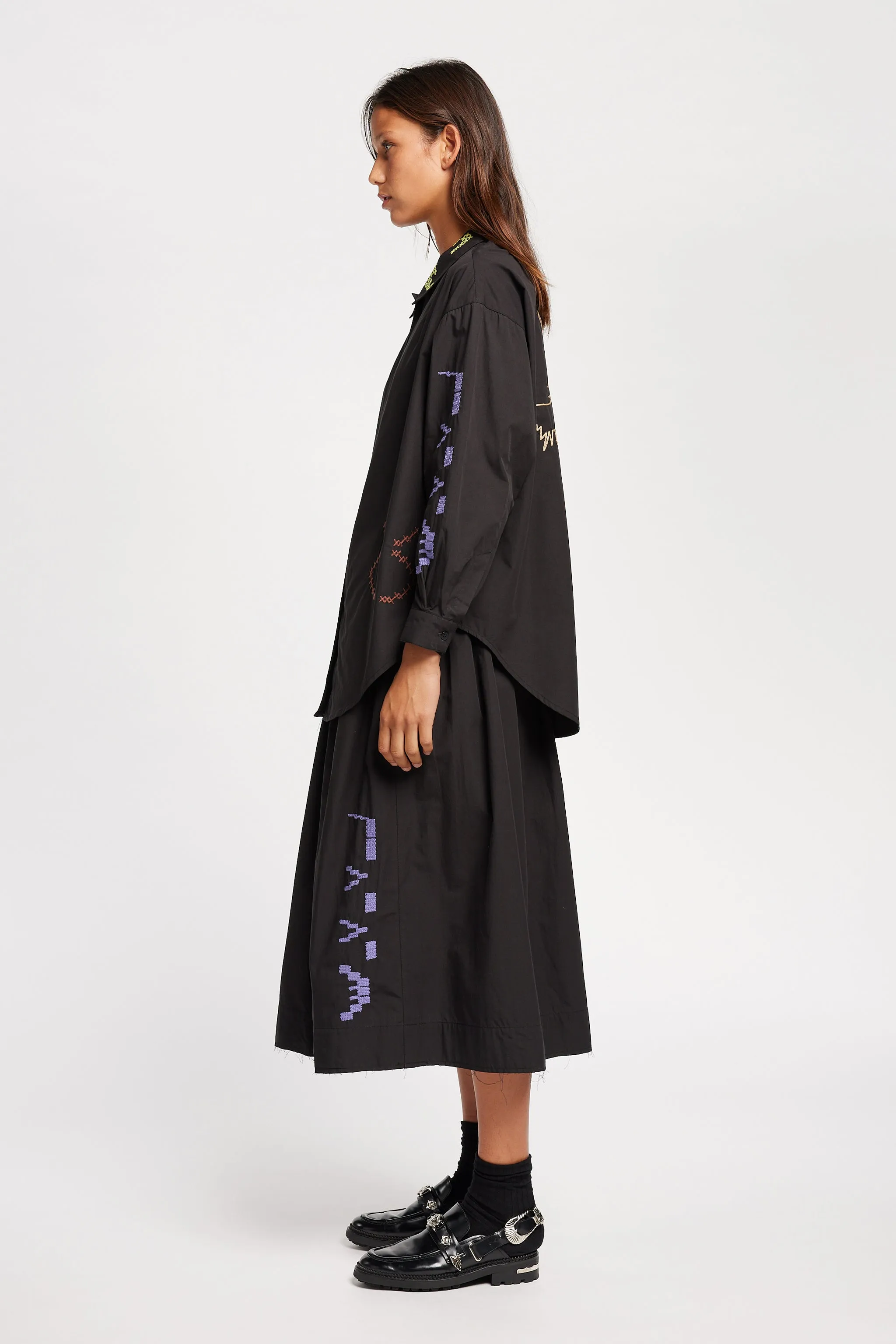 Universe Embroidered Skirt Black Sleek Vibe Foldable Design