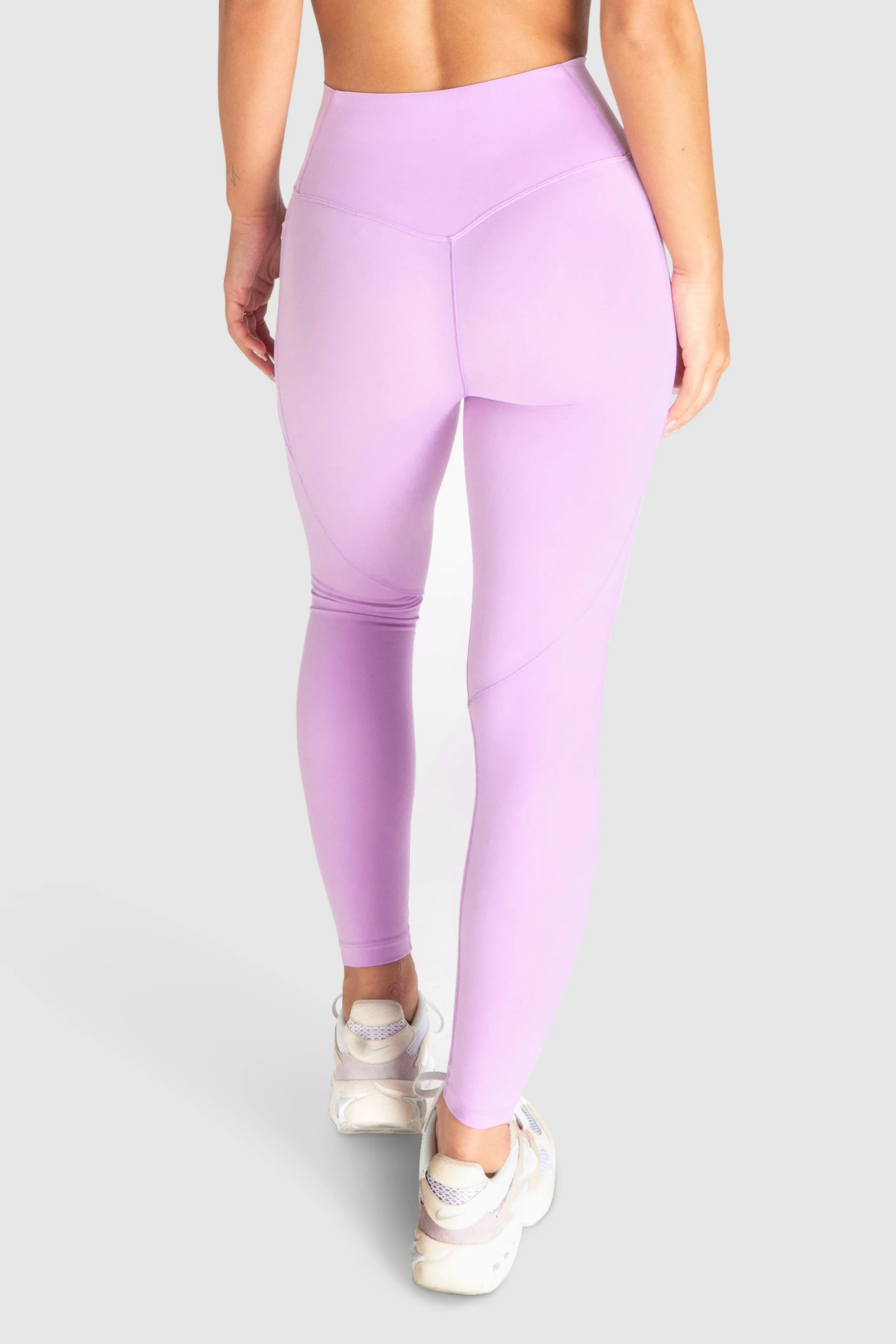 Training Essential Odor Resistant Treatment Desire Leggings - Lilac