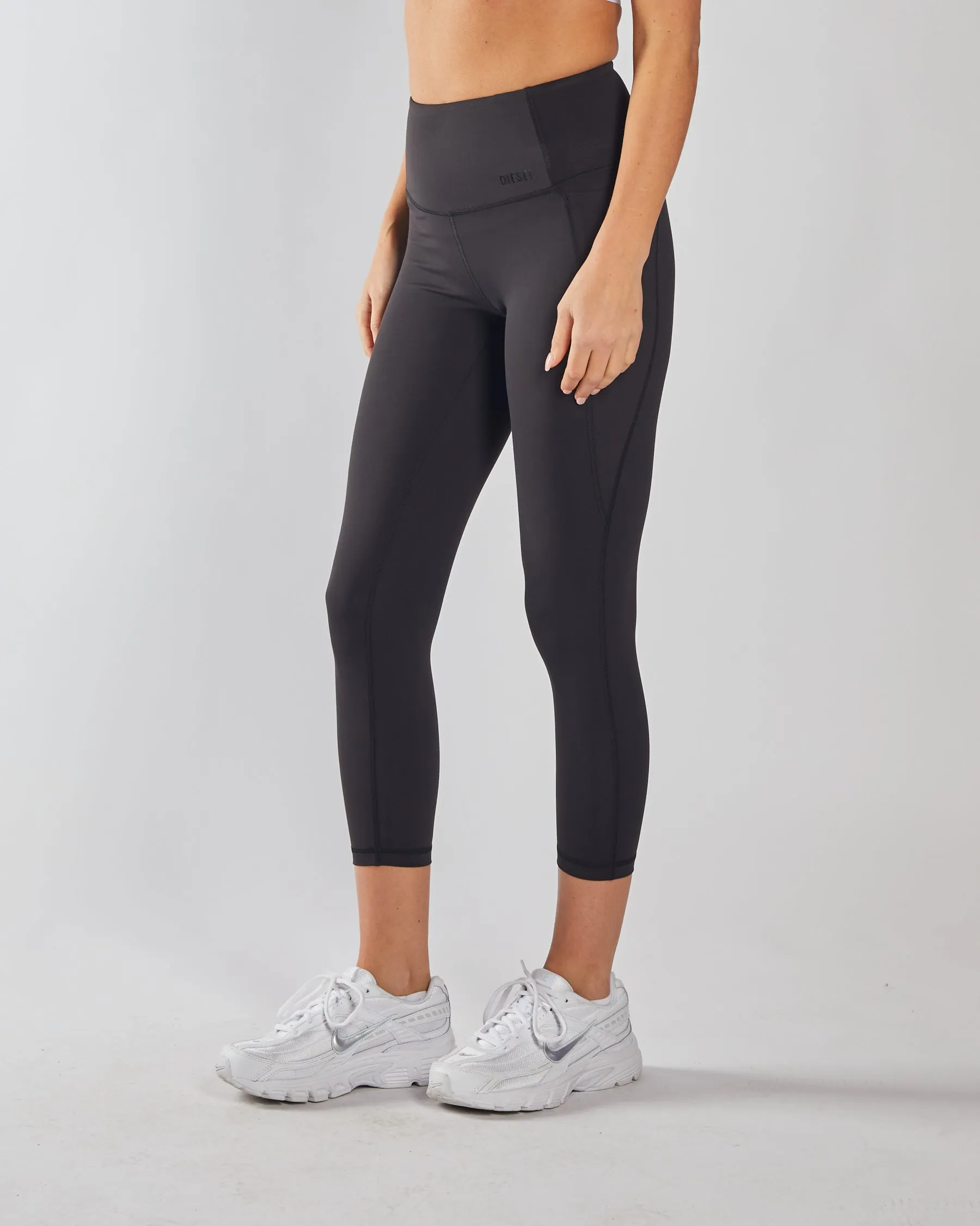 Cold Weather Wear Sofia Cropped Pant Black