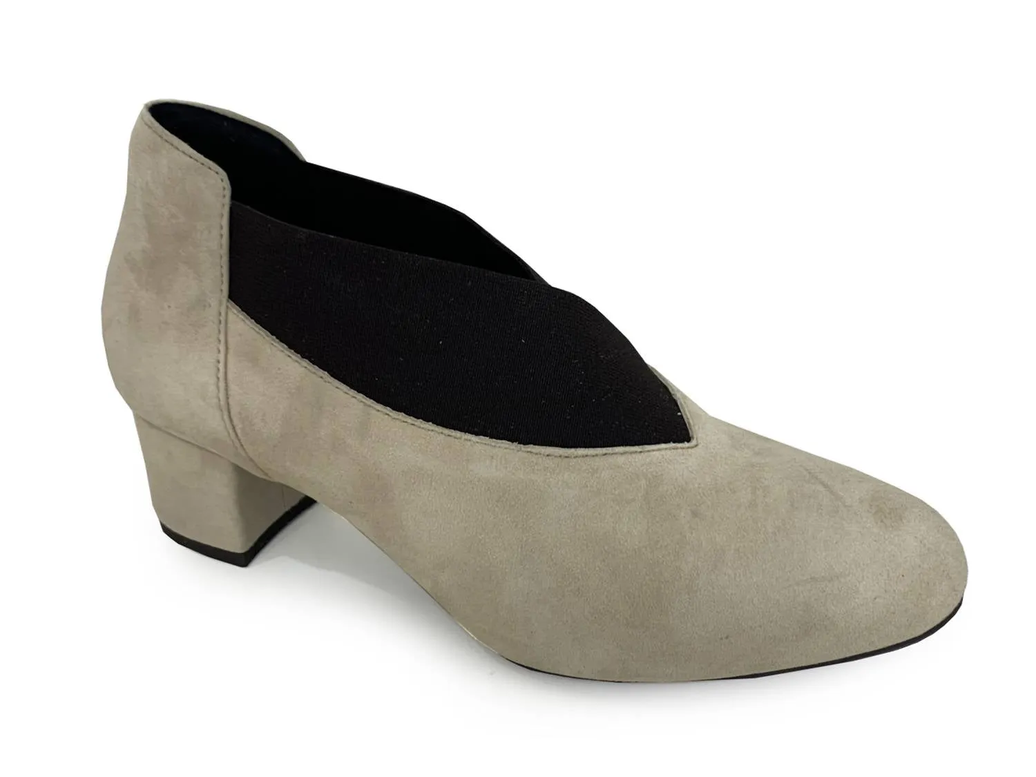 Water Resistant Women's Gayle Pump Shoe In Beige