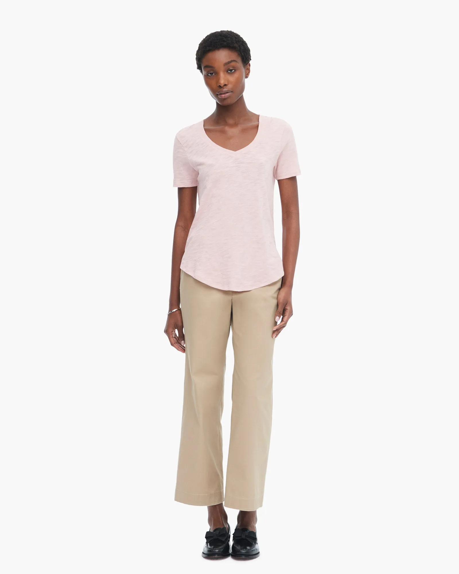 Breezy Design Curved Hemline Slub Jersey Classic Short Sleeve V-Neck Tee - English Rose