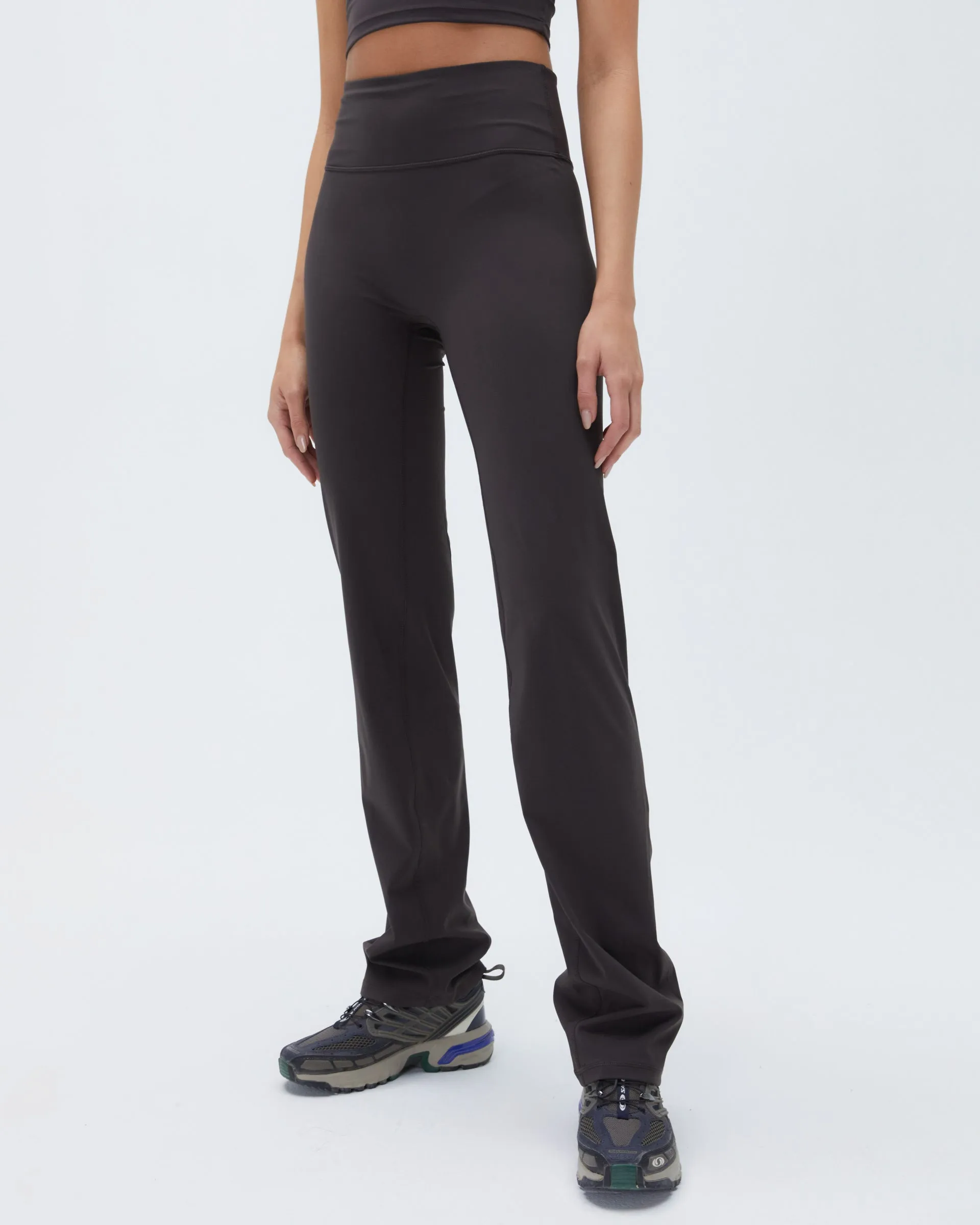 Slimline Fit Quality Fabric Yoga Pant - Coffee Bean